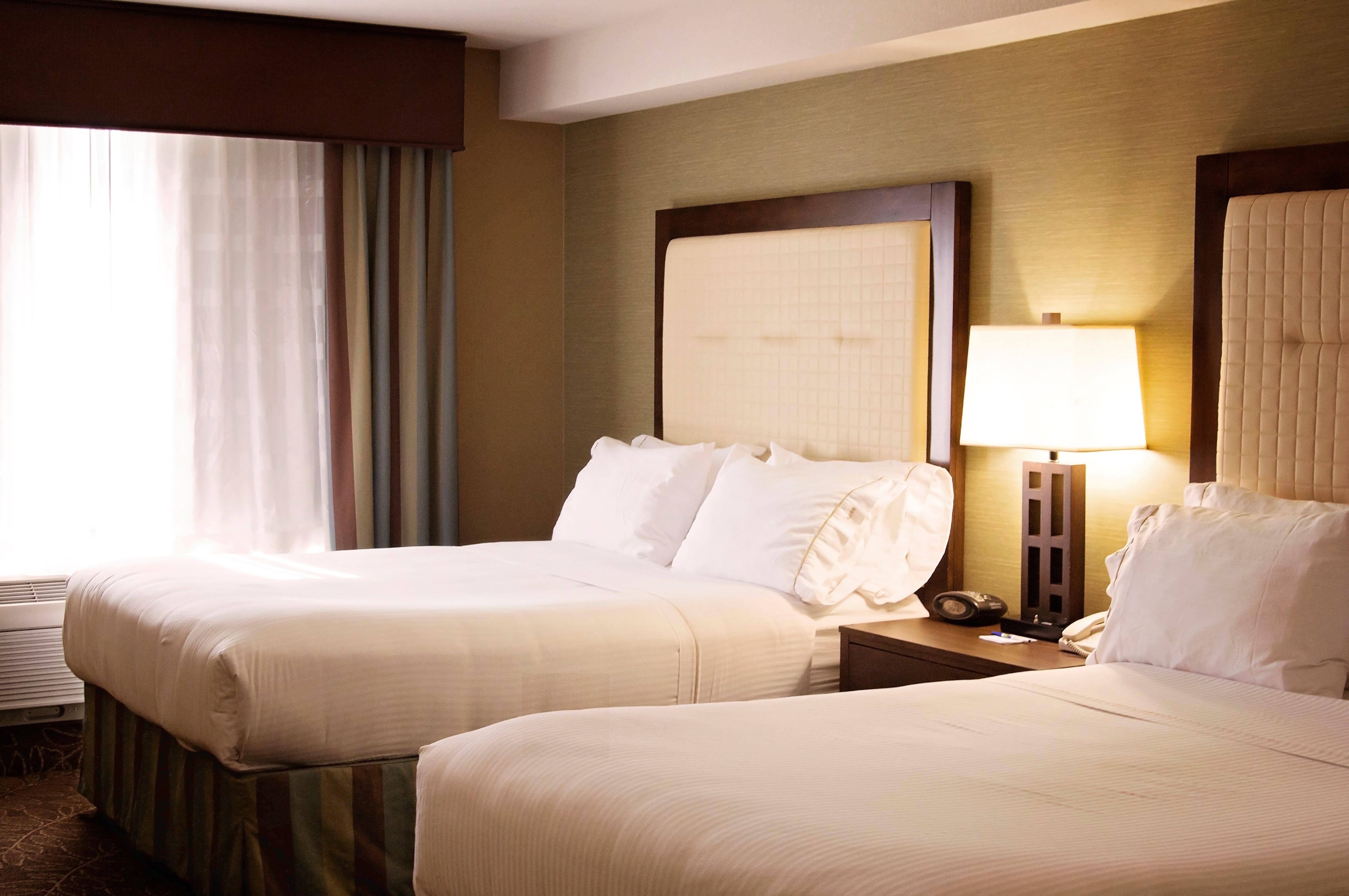 Holiday Inn Express & Suites Logan By Ihg Zewnętrze zdjęcie