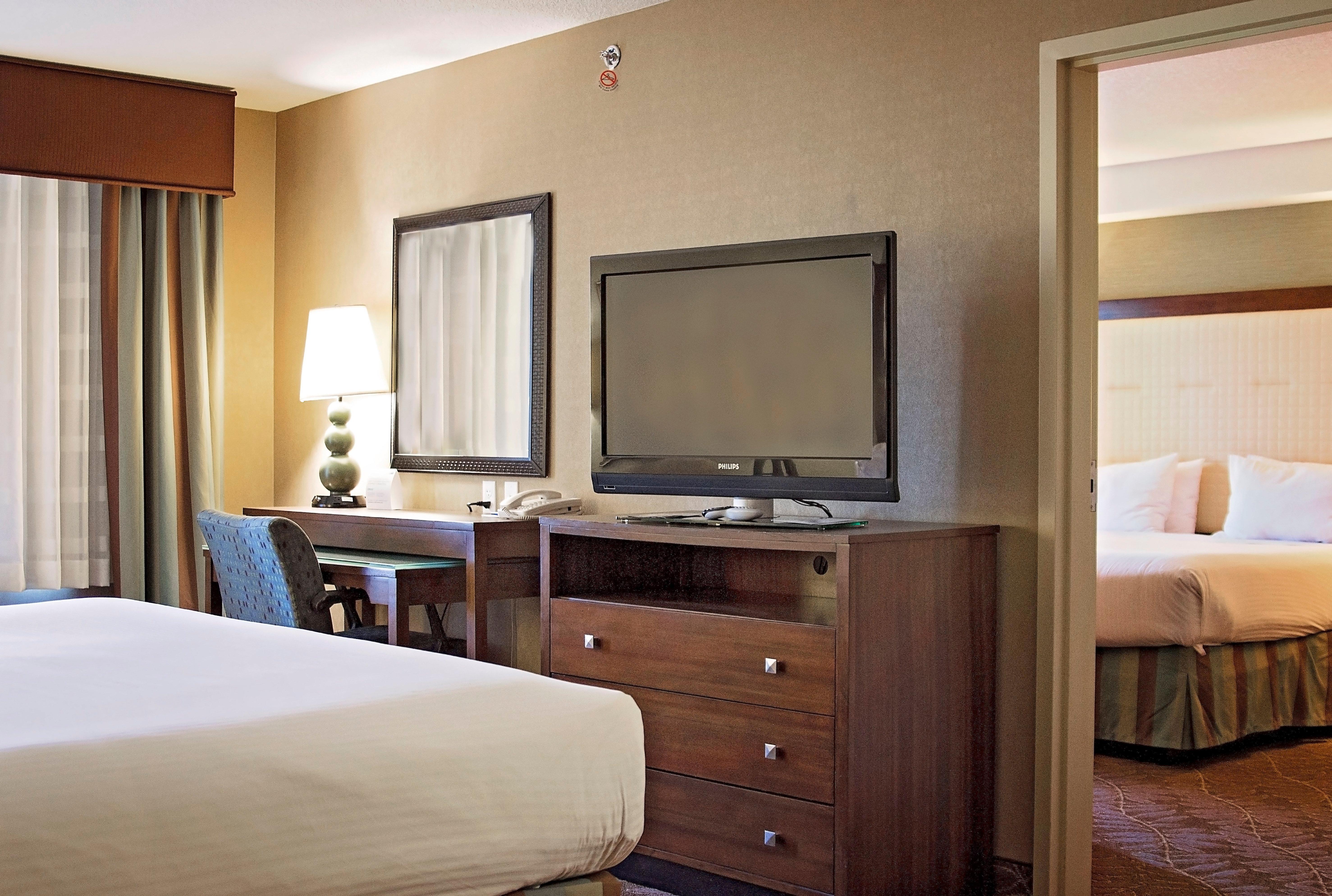Holiday Inn Express & Suites Logan By Ihg Zewnętrze zdjęcie